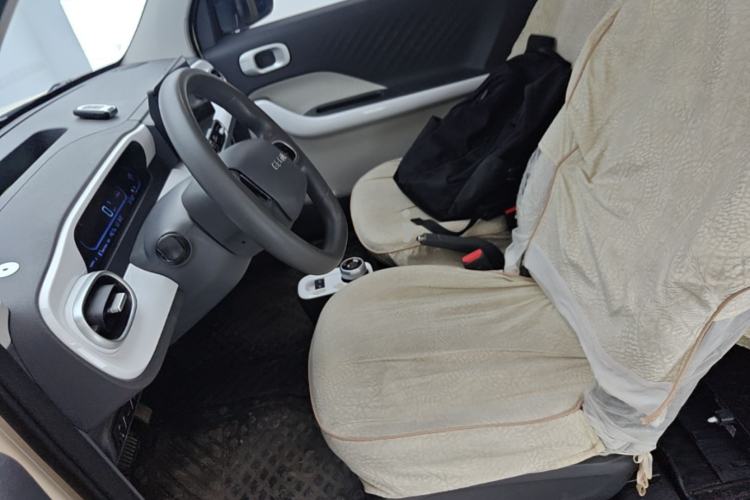 Used Geely Galaxy Panda 2025 210 km – Yuanqi Bear Left Front Seat