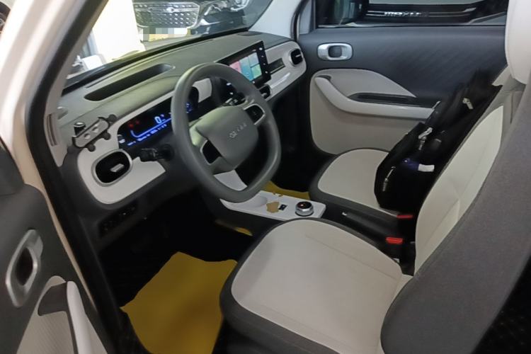 Used Geely Galaxy Panda 2025 210 km – Yuanqi Bear Left Front Seat