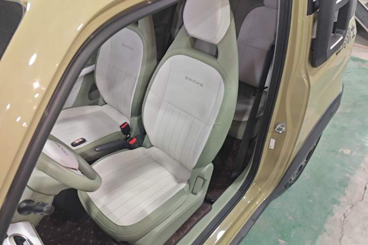 Used Geely Galaxy Panda 2025 210km Panda Rider Left Front Seat