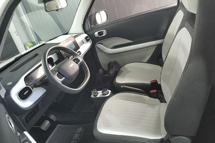 Used Geely Galaxy Panda 2025 210 km – Yuanqi Bear Left Front Seat