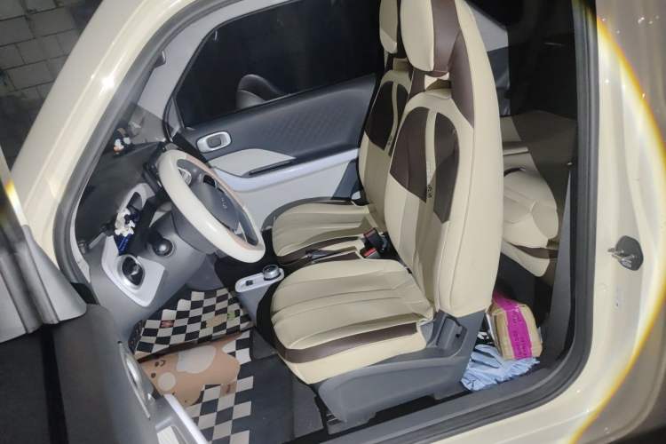 Used Geely Galaxy Panda 2025 210 km – Yuanqi Bear Left Front Seat