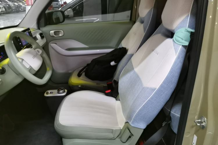 Used Geely Galaxy Panda 2025 210km Panda Rider Left Front Seat