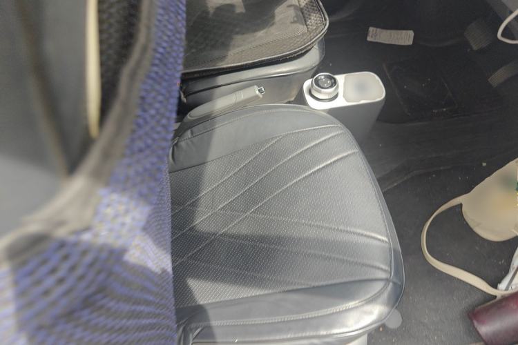 Used Geely Galaxy Panda 2025 210 km – Yuanqi Bear Left Rear Seat