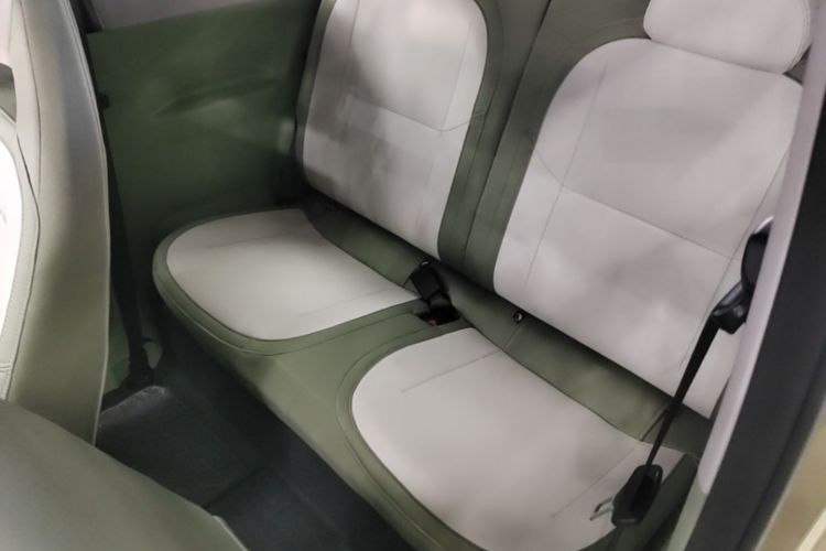 Used Geely Galaxy Panda 2025 210km Panda Rider Left Rear Seat