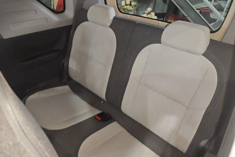 Used Geely Galaxy Panda 2025 210 km – Yuanqi Bear Left Rear Seat