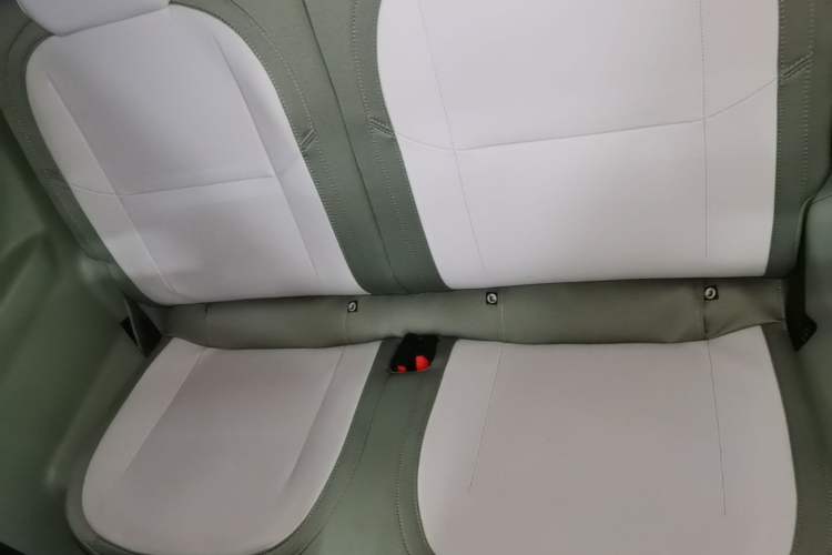 Used Geely Galaxy Panda 2025 210km Panda Rider Left Rear Seat