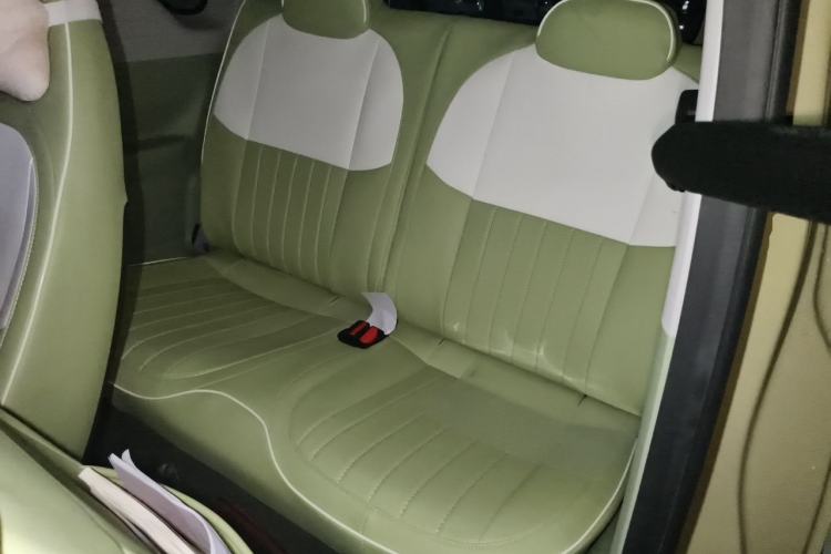 Used Geely Galaxy Panda 2025 210km Panda Rider Left Rear Seat