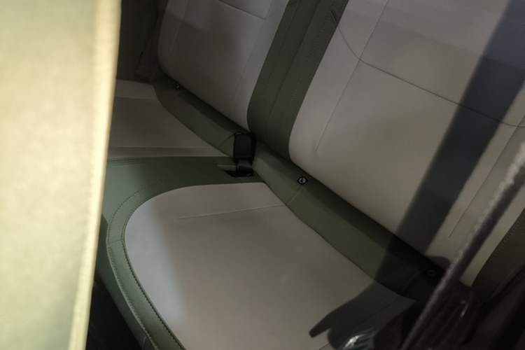 Used Geely Galaxy Panda 2025 210km Panda Rider Left Rear Seat