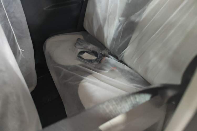 Used Geely Galaxy Panda 2025 210 km – Yuanqi Bear Left Rear Seat