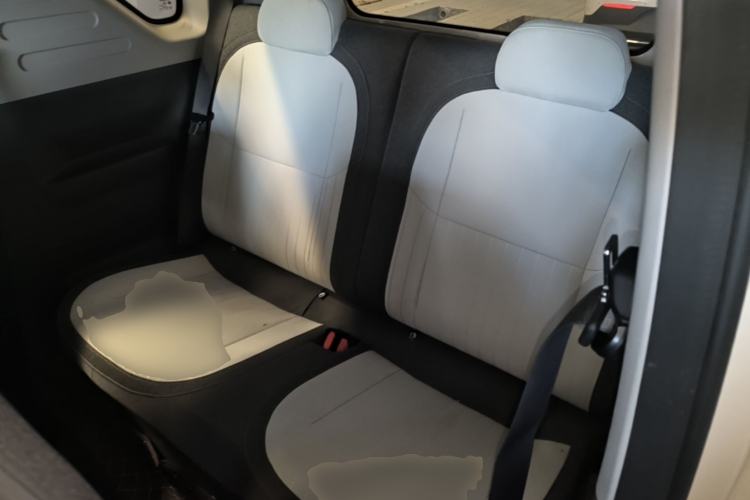 Used Geely Galaxy Panda 2025 210 km – Yuanqi Bear Left Rear Seat