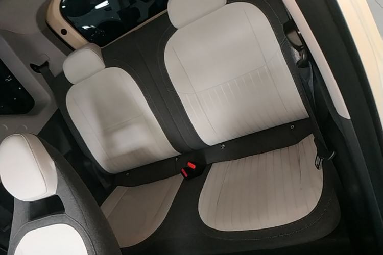 Used Geely Galaxy Panda 2025 210 km – Yuanqi Bear Left Rear Seat