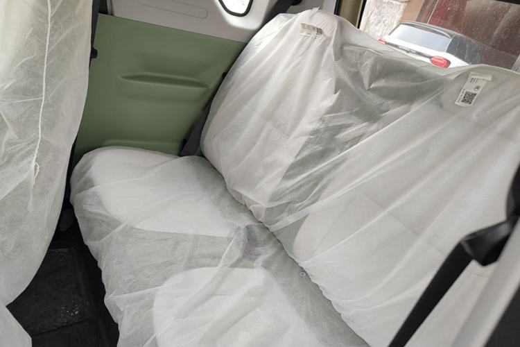 Used Geely Galaxy Panda 2025 210km Panda Rider Left Rear Seat