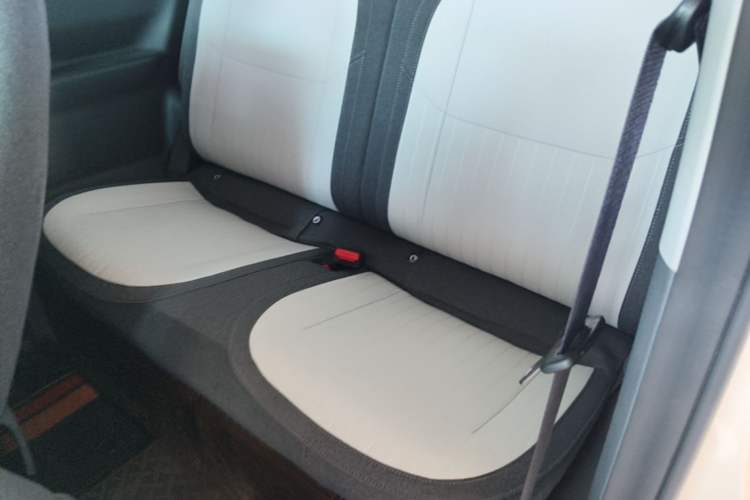 Used Geely Galaxy Panda 2025 210 km – Yuanqi Bear Left Rear Seat