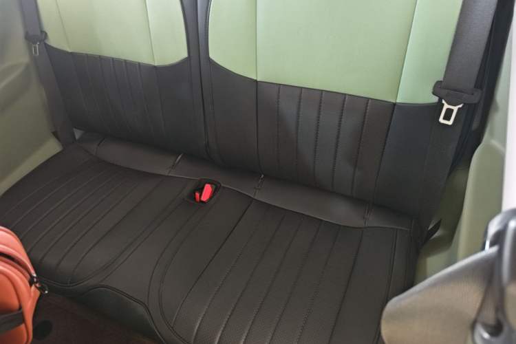 Used Geely Galaxy Panda 2025 210km Panda Rider Left Rear Seat