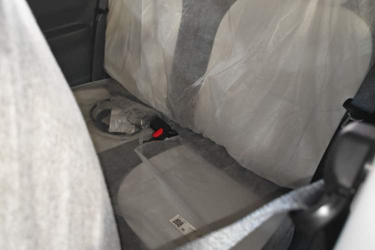 Used Geely Galaxy Panda 2025 210 km – Yuanqi Bear Left Rear Seat