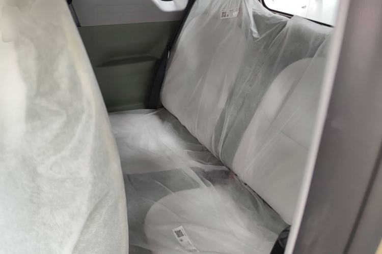 Used Geely Galaxy Panda 2025 210km Panda Rider Left Rear Seat