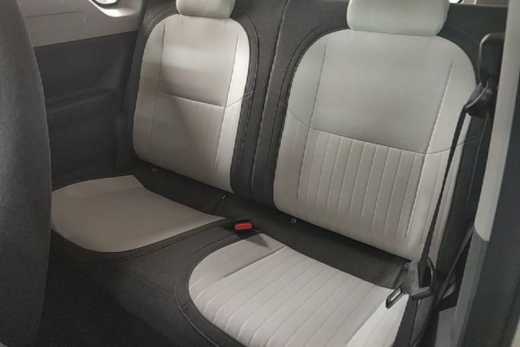 Used Geely Galaxy Panda 2025 210 km – Yuanqi Bear Left Rear Seat