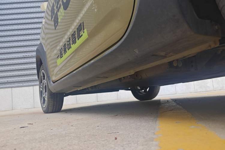 Used Geely Galaxy Panda 2025 210km Panda Rider Left Side Sill