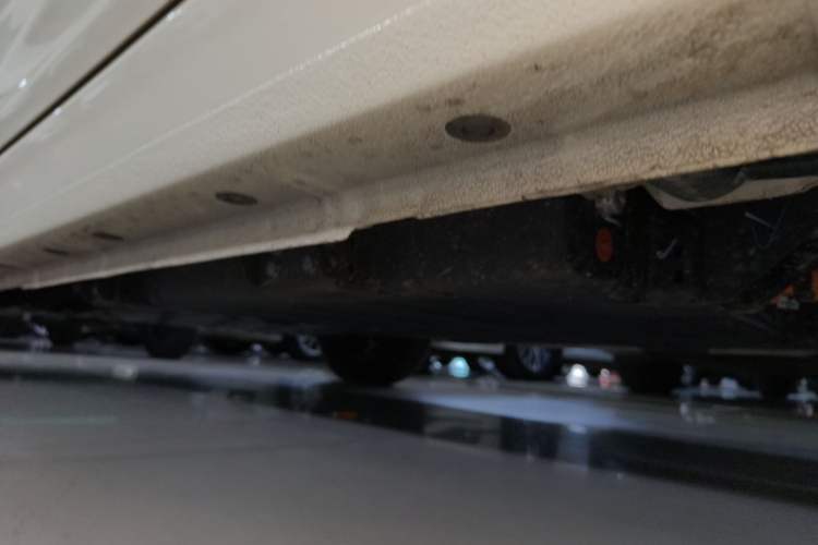 Used Geely Galaxy Panda 2025 210 km – Yuanqi Bear Left Side Sill