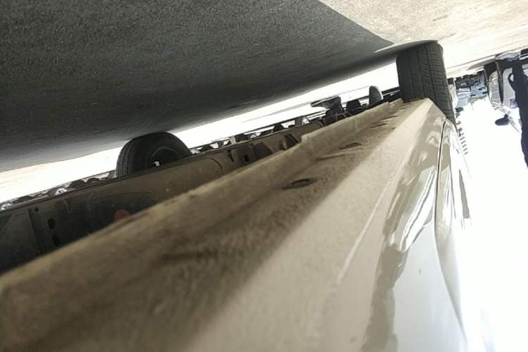 Used Geely Galaxy Panda 2025 210 km – Yuanqi Bear Left Side Sill