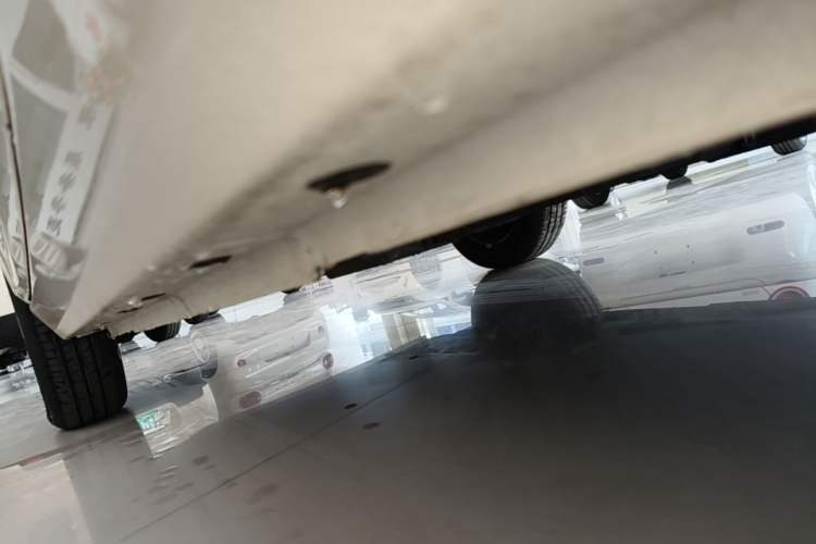 Used Geely Galaxy Panda 2025 210 km – Yuanqi Bear Left Side Sill