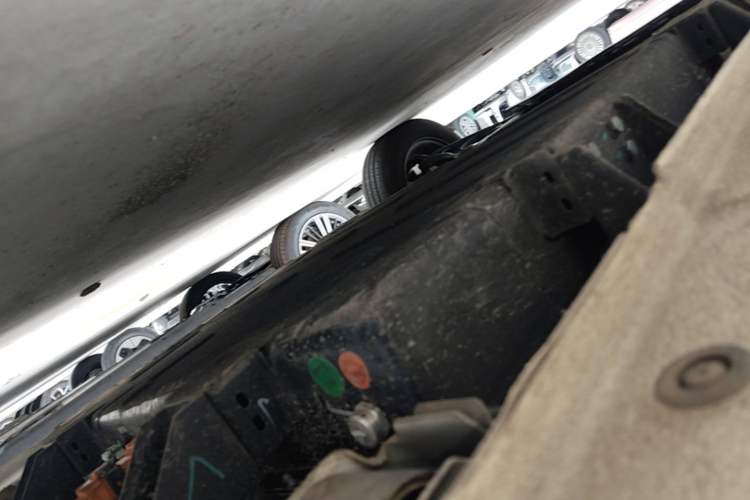 Used Geely Galaxy Panda 2025 210 km – Yuanqi Bear Left Side Sill