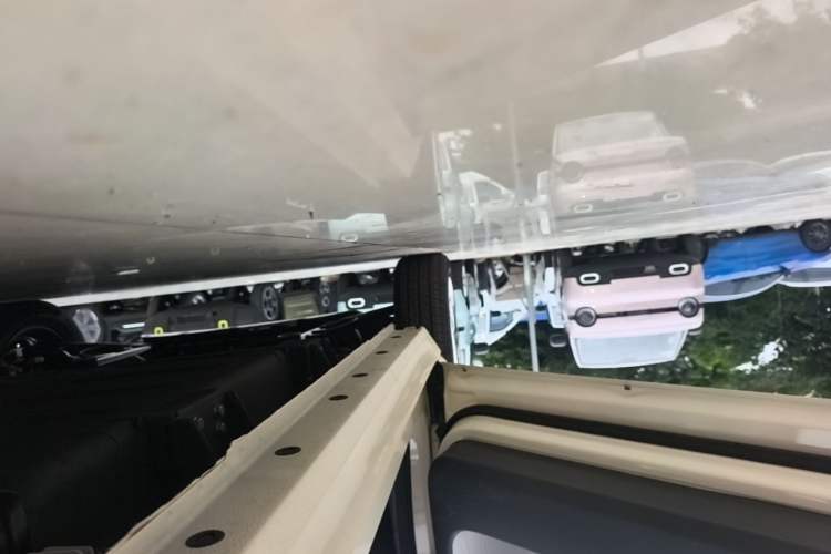 Used Geely Galaxy Panda 2025 210 km – Yuanqi Bear Left Side Sill