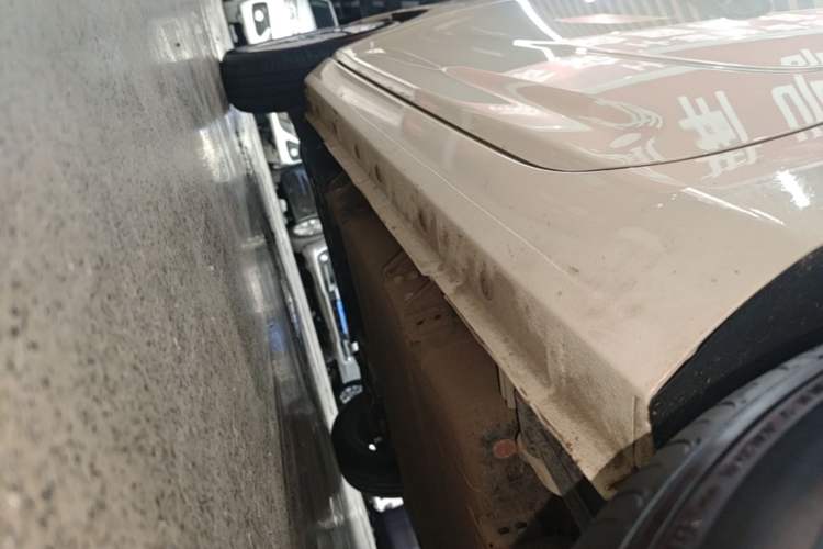 Used Geely Galaxy Panda 2025 210 km – Yuanqi Bear Left Side Sill