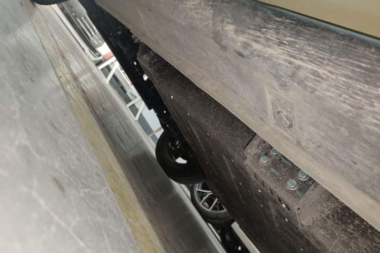 Used Geely Galaxy Panda 2025 210km Panda Rider Left Side Sill
