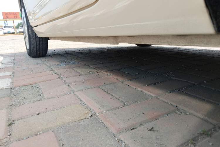 Used Geely Galaxy Panda 2025 210 km – Yuanqi Bear Left Side Sill