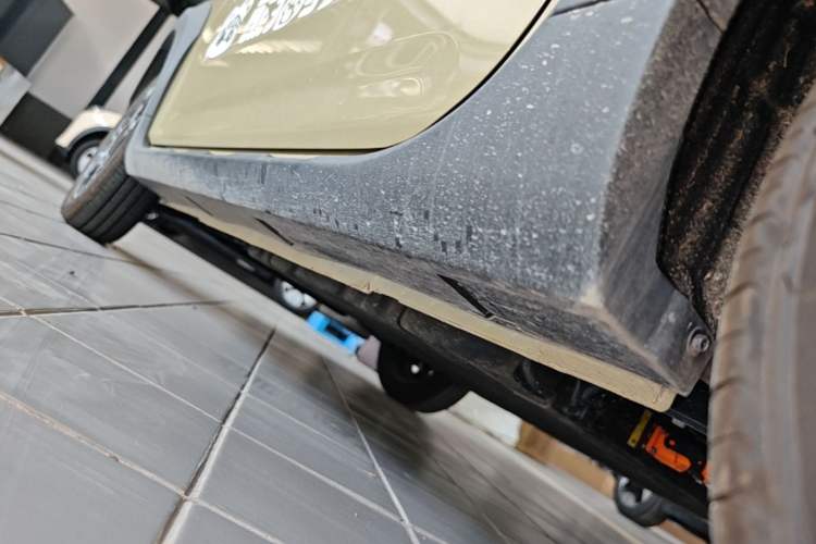 Used Geely Galaxy Panda 2025 210km Panda Rider Left Side Sill