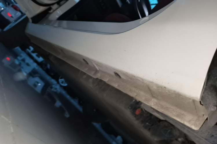 Used Geely Galaxy Panda 2025 210 km – Yuanqi Bear Left Side Sill