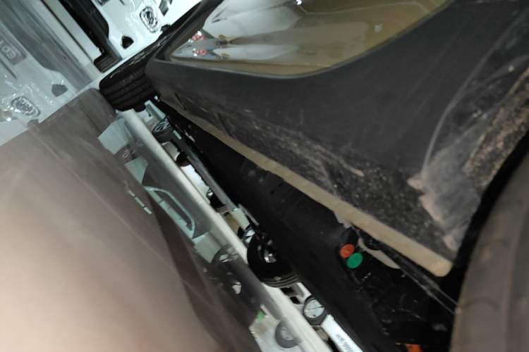 Used Geely Galaxy Panda 2025 210km Panda Rider Left Side Sill