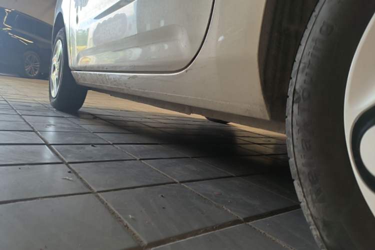 Used Geely Galaxy Panda 2025 210 km – Yuanqi Bear Left Side Sill