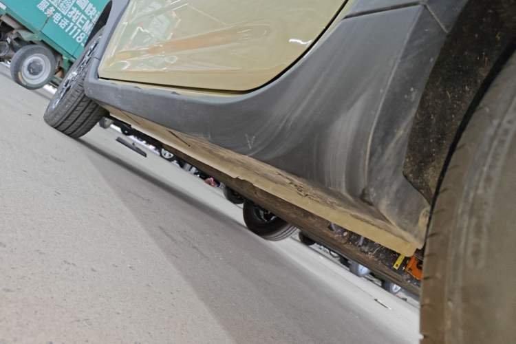 Used Geely Galaxy Panda 2025 210km Panda Rider Left Side Sill