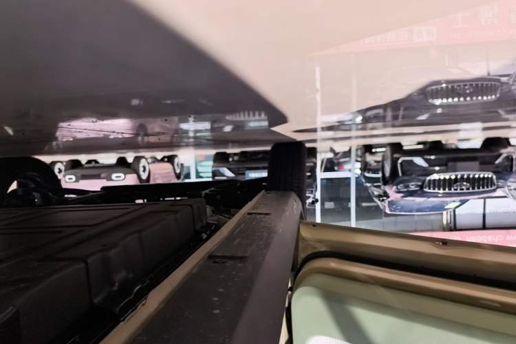 Used Geely Galaxy Panda 2025 210km Panda Rider Left Side Sill