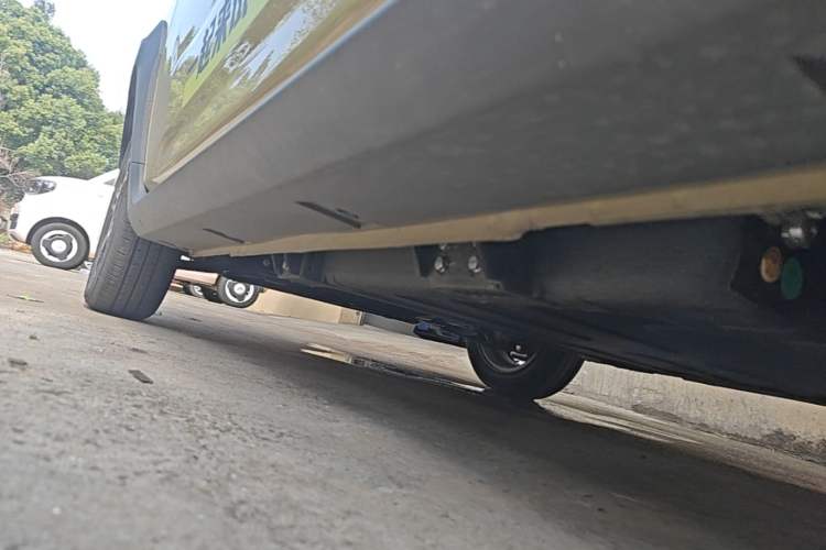 Used Geely Galaxy Panda 2025 210km Panda Rider Left Side Sill