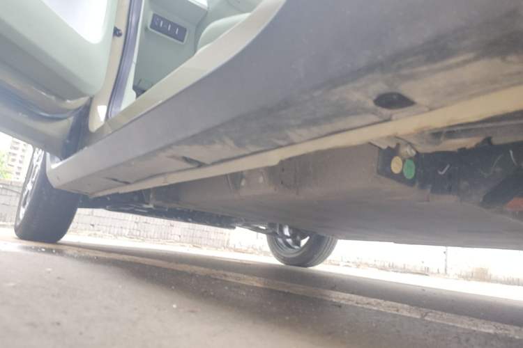 Used Geely Galaxy Panda 2025 210km Panda Rider Left Side Sill