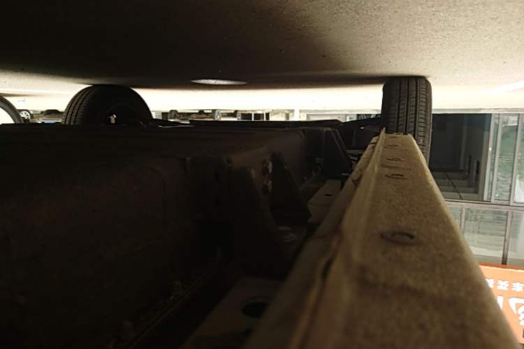 Used Geely Galaxy Panda 2025 210 km – Yuanqi Bear Left Side Sill