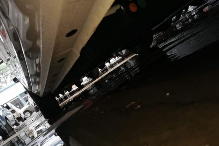 Used Geely Galaxy Panda 2025 210 km – Yuanqi Bear Left Side Sill