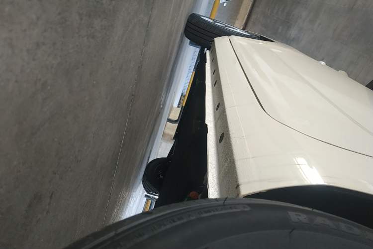 Used Geely Galaxy Panda 2025 210 km – Yuanqi Bear Left Side Sill