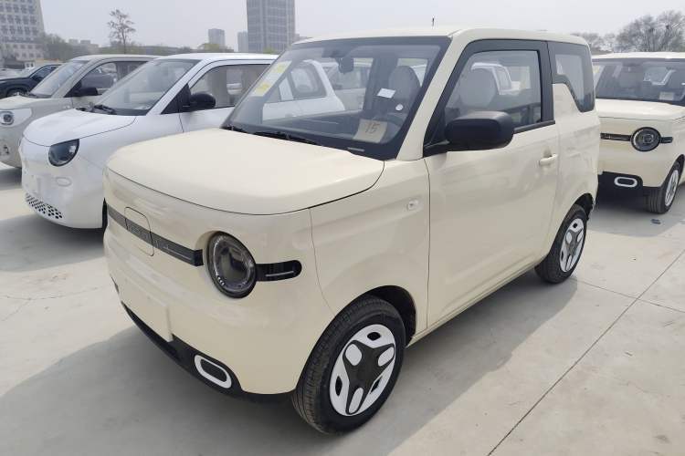 Used Geely Galaxy Panda 2025 210 km – Yuanqi Bear Guazi used car, China used car export, Used car for sale, Used  cars, Cheapest cars for sale