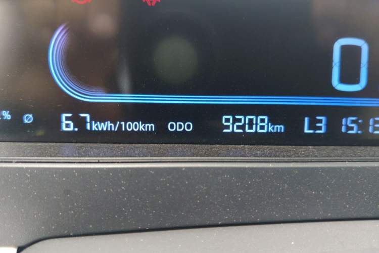 Used Geely Galaxy Panda 2025 210 km – Yuanqi Bear Odometer Close Up