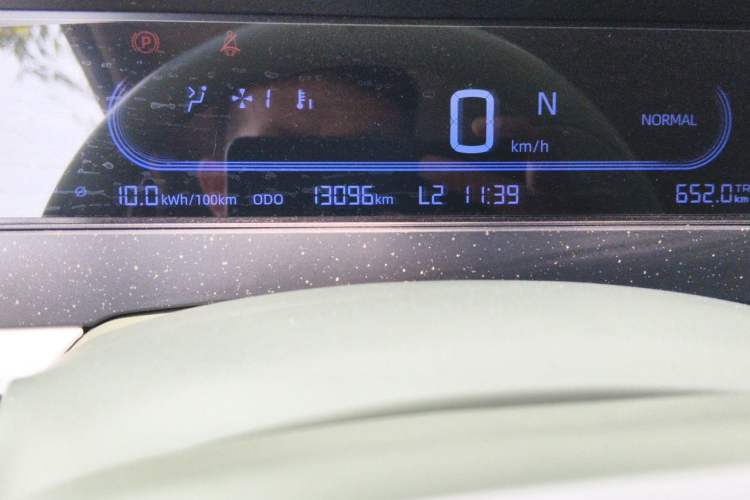 Used Geely Galaxy Panda 2025 210km Panda Rider Odometer Close Up