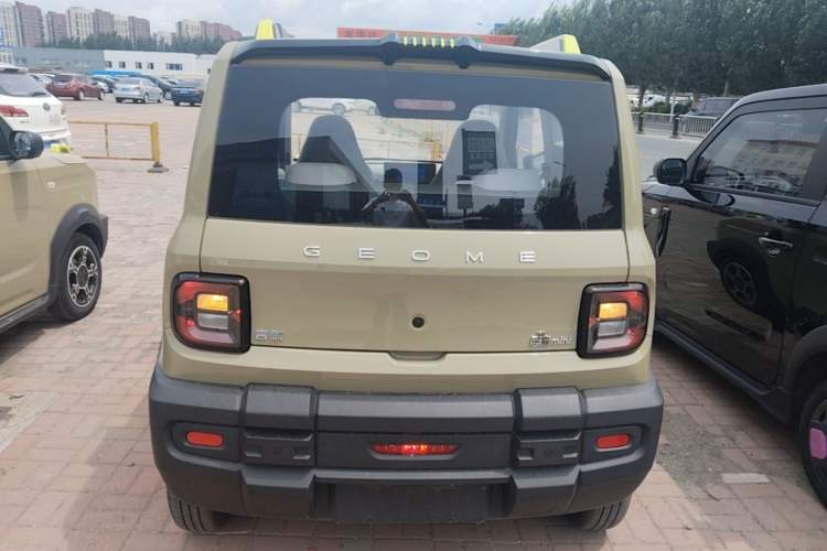 Used Geely Galaxy Panda 2025 210km Panda Rider Rear
