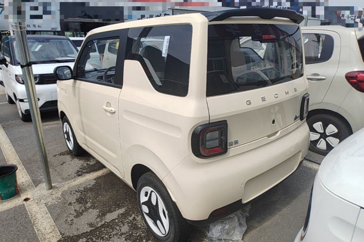 Used Geely Galaxy Panda 2025 210 km – Yuanqi Bear Rear Left 45 Deg