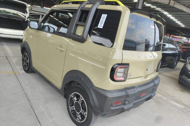 Used Geely Galaxy Panda 2025 210km Panda Rider Rear Left 45 Deg