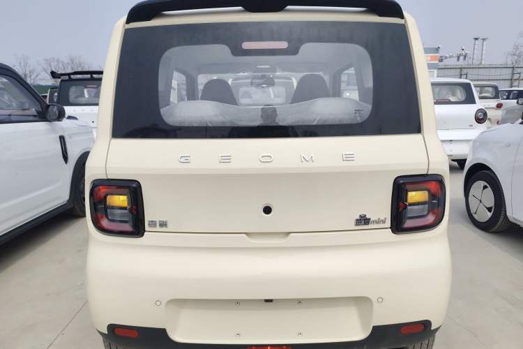 Used Geely Galaxy Panda 2025 210 km – Yuanqi Bear Rear