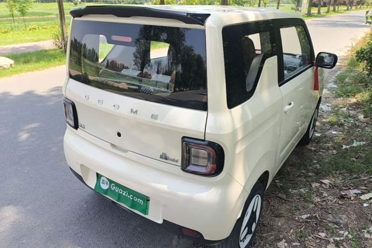 Used Geely Galaxy Panda 2025 210 km – Yuanqi Bear Rear Right 45 Deg