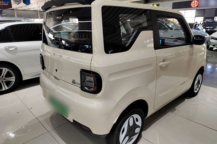 Used Geely Galaxy Panda 2025 210 km – Yuanqi Bear Rear Right 45 Deg